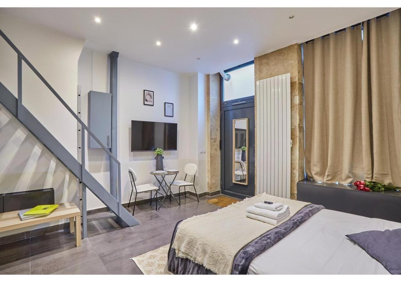 Appartement Center Of Montmartre By Prestige Parijs